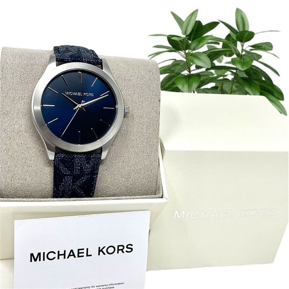🔥🔥NWT ✅🔥MICHAEL KORS Men's Slim Runway Stainless Steel Quartz Watch MK8907 - Picture 5 of 7